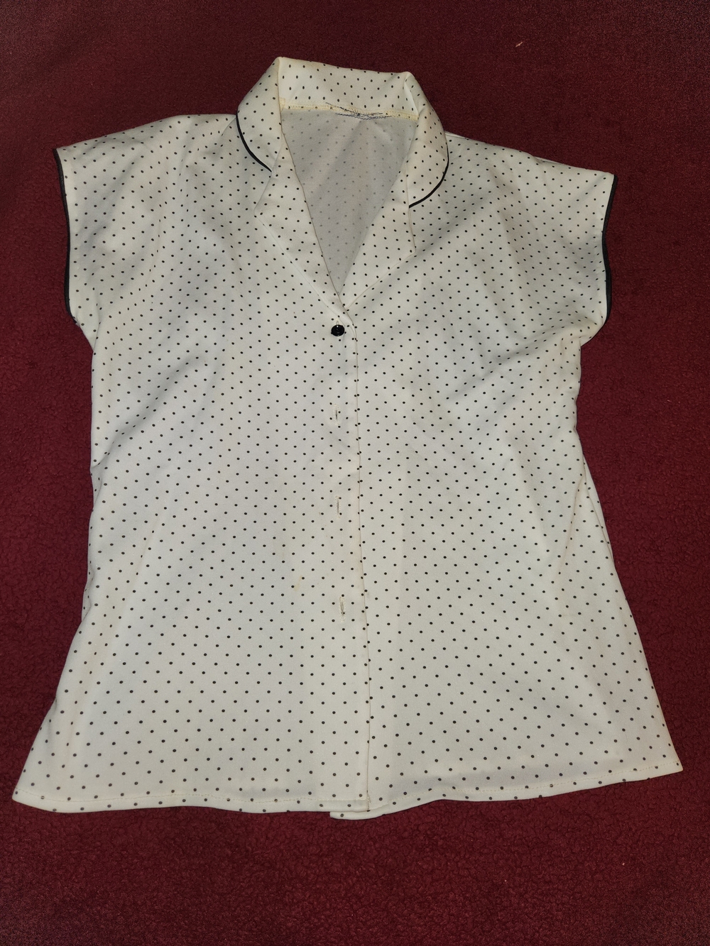 Women’s White Polka Dot Short Sleeve Button Blouse
